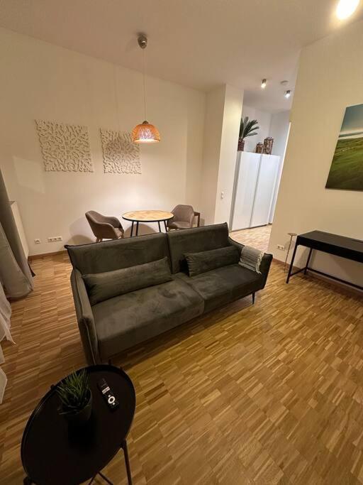 Luxus I Wohnkueche I Garten I Terrasse I Parkplatz Fuerth Luaran gambar